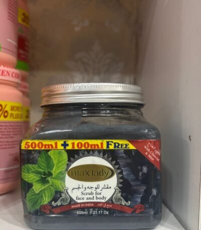 max lady with charcoal & mint gommant