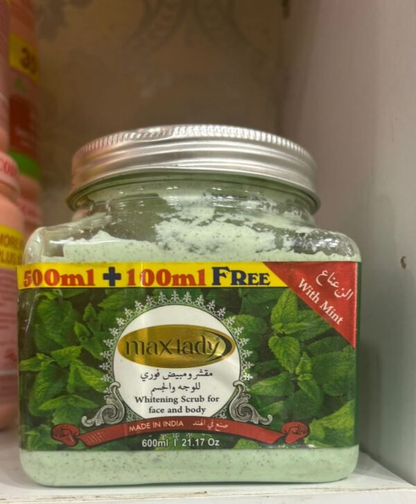 max lady with mint gommant